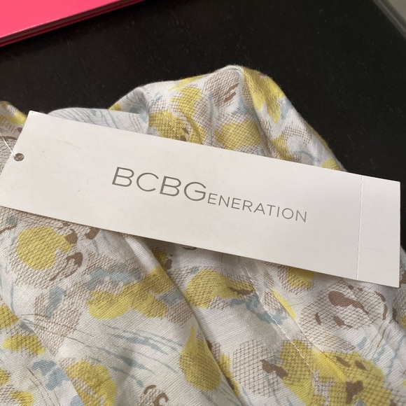 BCBGeneration dress - Picture 3 of 4